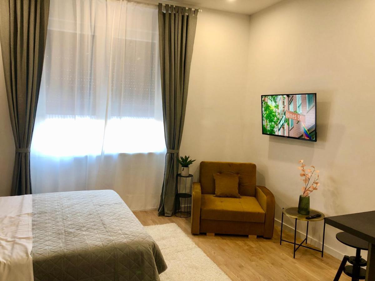 Hedone City Luxury Apartments With Free Parking Pula Ngoại thất bức ảnh